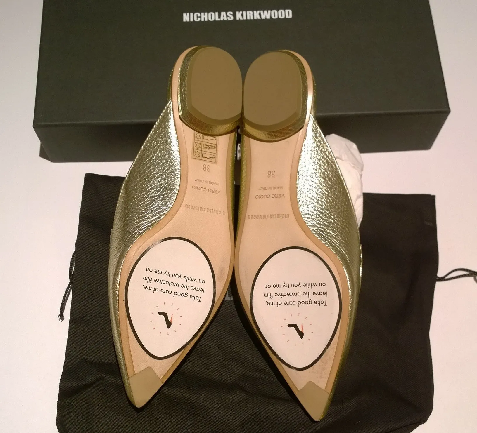 Nicholas Kirkwood Beya Slippers new in box loafers flats Platino Gold metallic leather