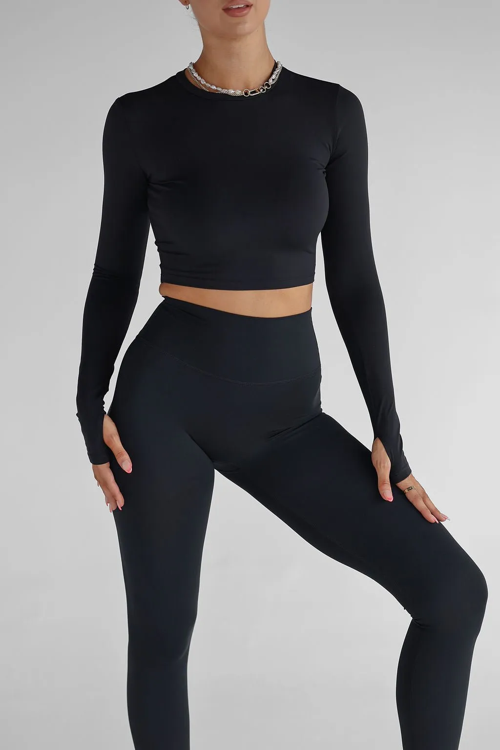 SCULPT Long Sleeve Crop - Black