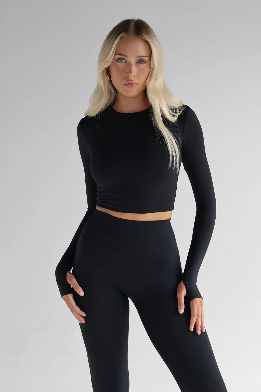 SCULPT Long Sleeve Crop - Black